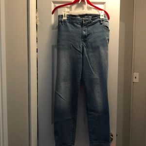 Women’s Plus Size Old Navy Skinny Jeans
